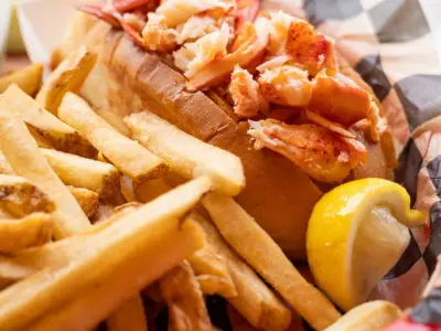 Where to eat classic seafood in and around the Seaport District