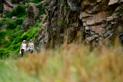 7 scenic easy-to-moderate hikes on Colorado’s Front Range