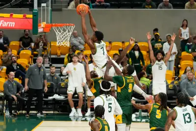 How athletic is Sixers No. 3 overall pick VJ Edgecombe? Watch these plays