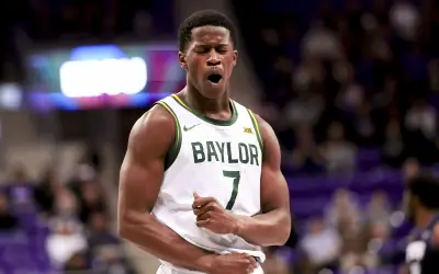 Making the statistical cases for and against the Sixers drafting VJ Edgecombe