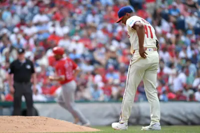 Phillies place Joe Ross on injured list with back spasms