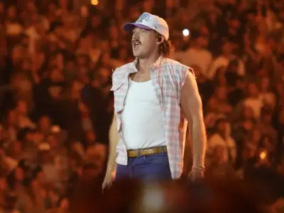 Review & setlist: Morgan Wallen embraces his brand at Gillette show, but fails to elevate his material