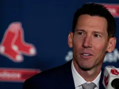 Craig Breslow maps out Red Sox’ top priority at trade deadline, contract talks with Bregman