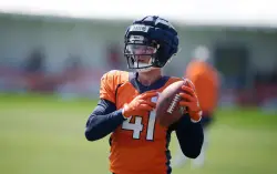 Broncos linebacker Drew Sanders carted off at practice with apparent injury