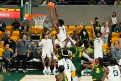 How athletic is Sixers No. 3 overall pick VJ Edgecombe? Watch these plays