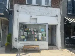 After Iffy Books owner shared financial struggles, the community rallied to keep the Center City shop open
