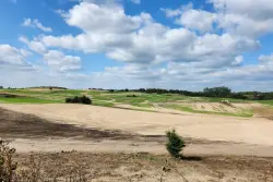 How a luxury travel-and-play golf club ended up in rural Kandiyohi County