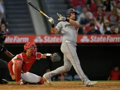 Red Sox reportedly finalizing deal with 1B Nathaniel Lowe