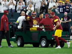 Former Patriots DE Deatrich Wise Jr. suffers season-ending injury